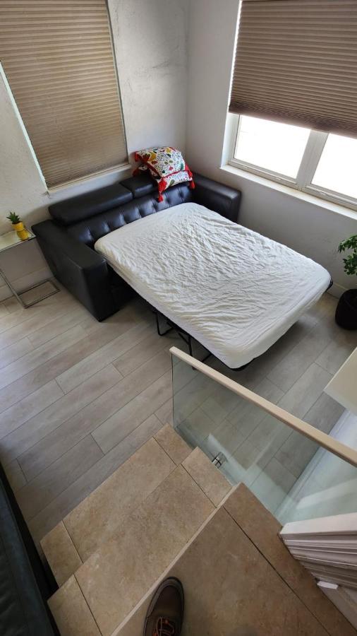 Comfortable Modern Apartment- Central Location. 마이애미 외부 사진